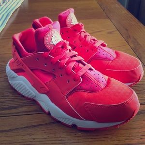 Women’s Nike Air Huarache